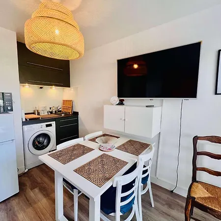 Apartment Avec Jardin Au Centre De Quiberon, Proche Plage, Parking Inclus - Fr-1-478-320 Quiberon